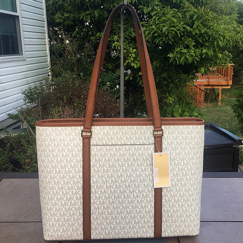 NWT Michael Kors Sady Large Tote - Picture 2 of 4